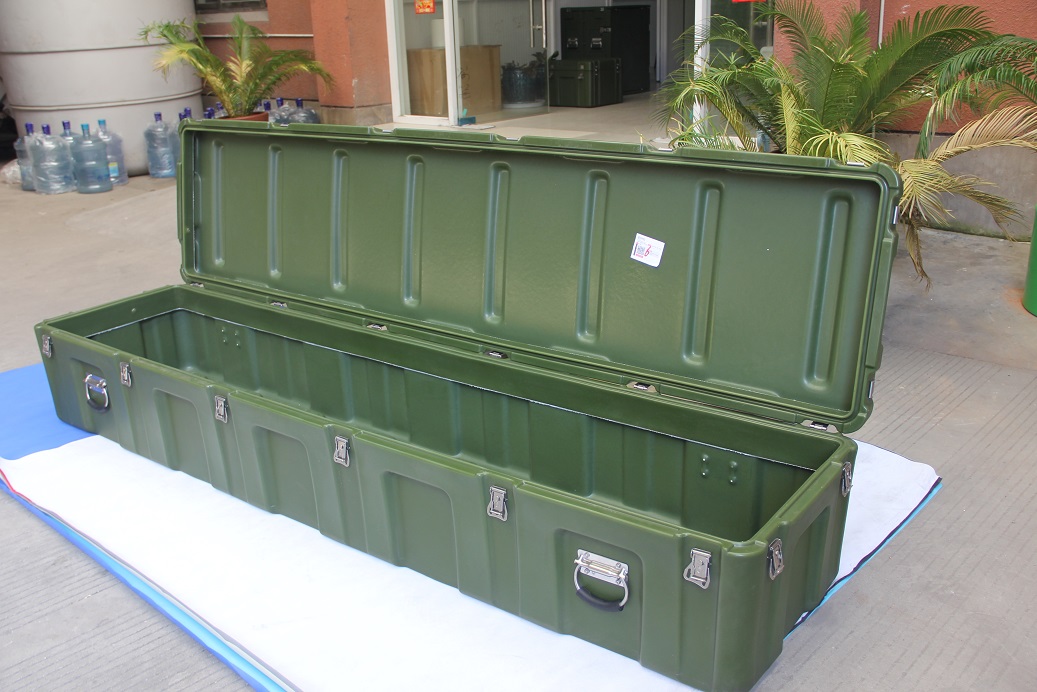 滚塑长条导弹运输箱/军用器材设备包装箱