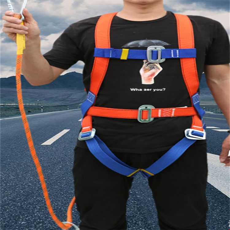 03744c216f056ea8e61f2f005521d85.jpg