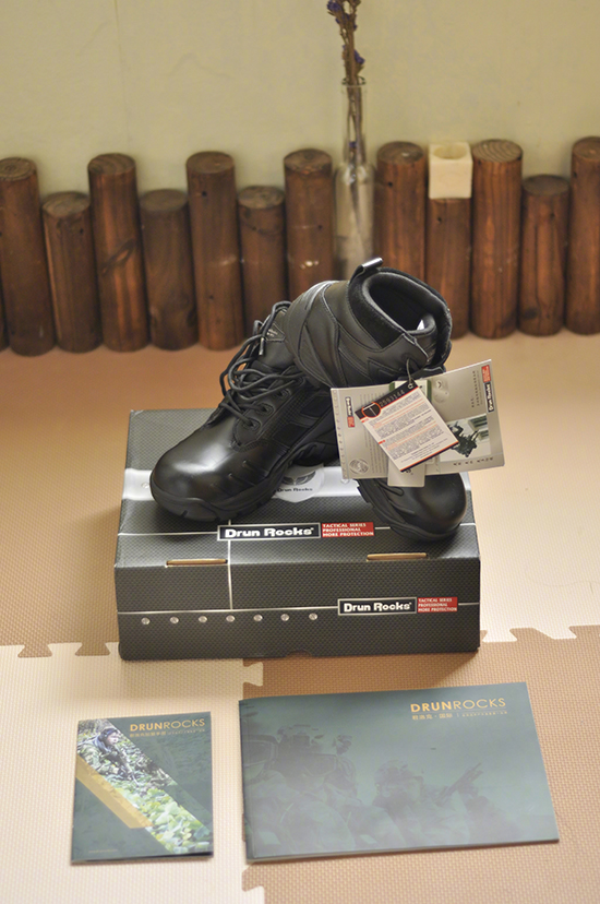君洛克D12013多功能特种作战靴测评