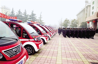 河南郑州：50辆消防巡逻车将走街串巷防火情